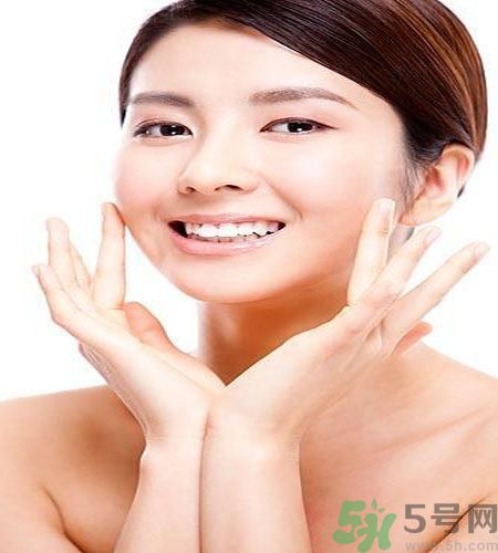 皮膚出油怎么辦？皮膚出油用什么面膜？