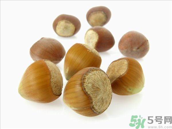 吃堅(jiān)果有什么好處？吃堅(jiān)果要注意什么？