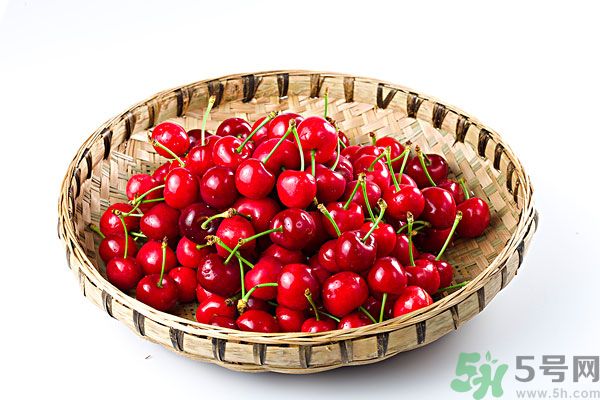 痛風(fēng)能吃櫻桃嗎？痛風(fēng)吃櫻桃可不可以？