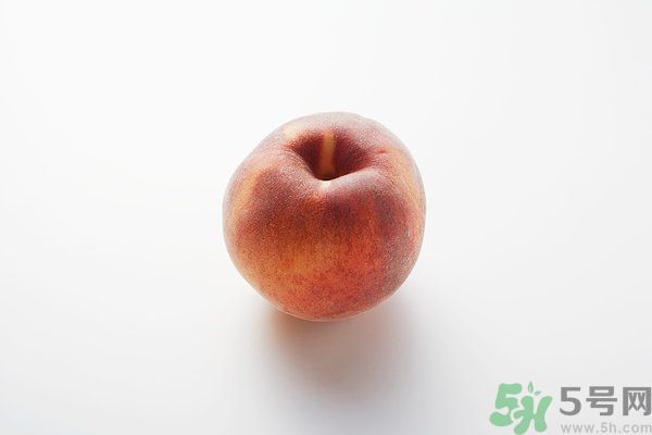 咳嗽能吃桃子嗎？咳嗽吃桃子好嗎？
