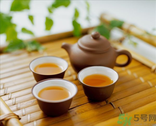 過敏性濕疹能喝烏龍茶嗎？過敏性濕疹喝烏龍茶好不好？