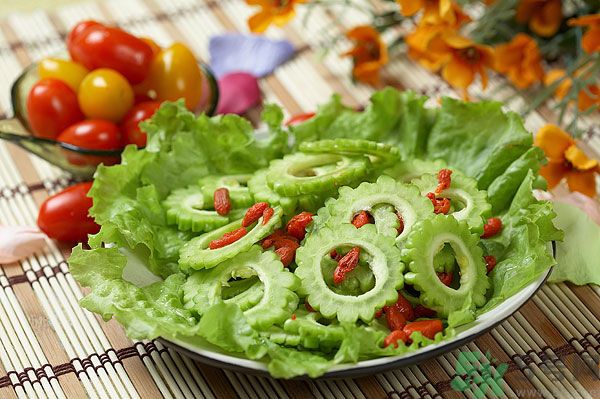 夏天吃苦瓜有什么好處？夏天吃苦瓜好嗎？