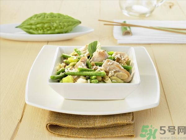 夏天吃苦瓜有什么好處？夏天吃苦瓜好嗎？
