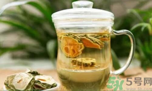 新鮮的苦瓜片能泡水喝嗎？新鮮苦瓜片泡水喝好嗎？