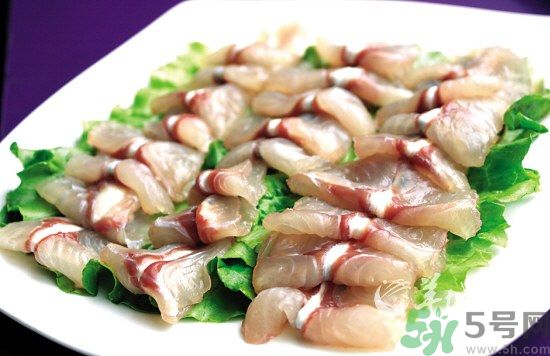油燜干魚(yú)怎么做的？干魚(yú)怎么炒好吃？