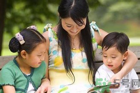 9歲女孩擬二胎合同維權(quán)是怎么回事？父母生二胎要怎樣和孩子溝通？