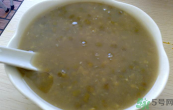 綠豆煮出來為什么是紅色的？怎么煮綠豆湯不發(fā)紅？