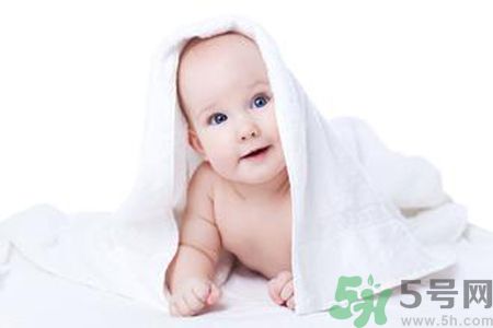 寶寶可以用清涼油嗎？寶寶多大了可以用清涼油？