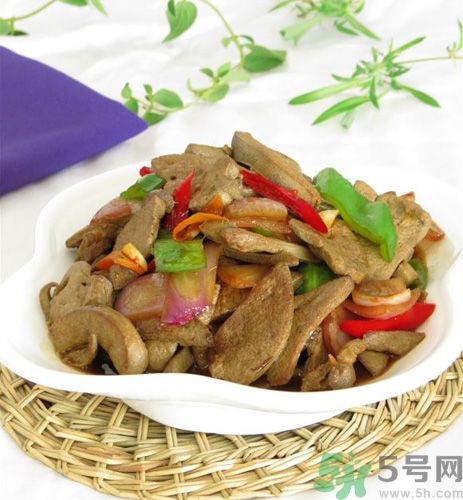 炒菜感覺很苦是怎么回事？炒菜不苦的方法有哪些？