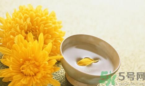 經(jīng)期可以喝菊花晶嗎？菊花晶可以經(jīng)期喝嗎？