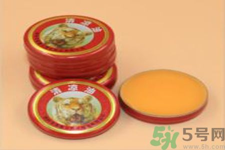 清涼油可以去痘痘嗎？清涼油怎么去痘痘？