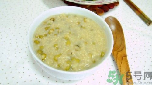 小孩能喝綠豆湯嗎？小孩喝綠豆湯好不好？