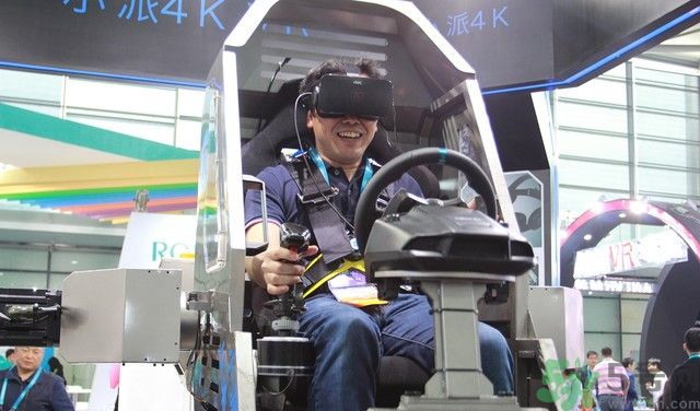 4k vr眼鏡對眼睛有損傷嗎？4k vr眼鏡對眼睛危害有哪些