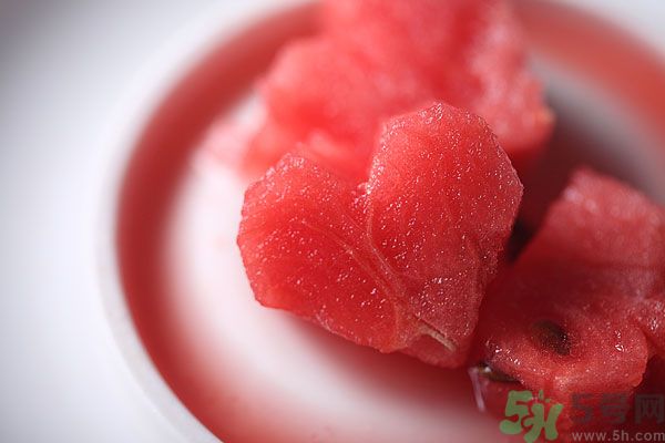 吃西瓜可以美容嗎？吃西瓜對皮膚有什么好處