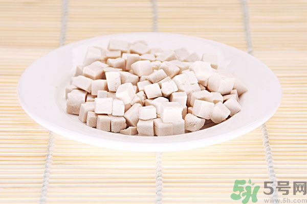 夏天吃茯苓好嗎？夏天吃茯苓有什么好處？
