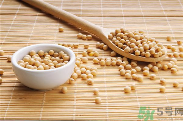 夏天吃黃豆好嗎？夏天吃黃豆有什么好處？