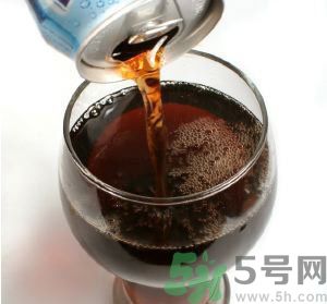 喝可樂治腎結(jié)石嗎？腎結(jié)石可以喝可樂嗎？