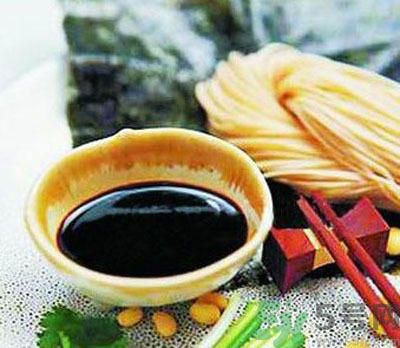 夏天醬油要不要放冰箱？醬油可不可以放冰箱？