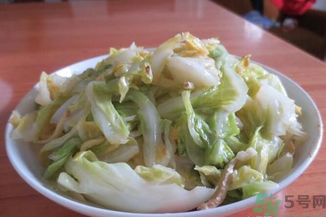 經(jīng)期可以吃包菜嗎？經(jīng)期吃包菜會(huì)肚子痛嗎？