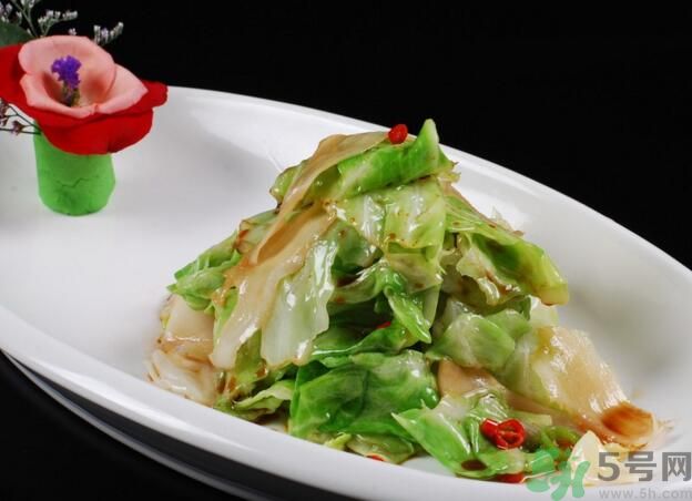 經(jīng)期可以吃包菜嗎？經(jīng)期吃包菜會(huì)肚子痛嗎？