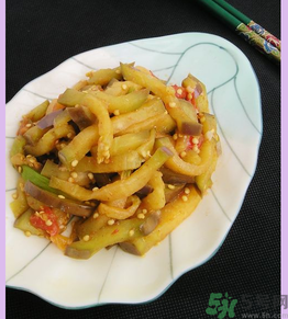 炒茄子發(fā)苦是怎么回事？炒茄子發(fā)苦要怎么辦？
