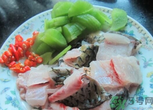 魚(yú)能和萵苣一起煮嗎？魚(yú)可以和萵苣一起吃嗎？