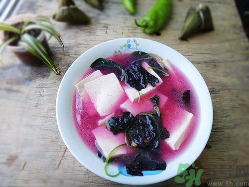 莧菜可以和豆腐一起吃嗎？莧菜能和豆腐一起吃嗎？