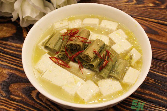 莧菜可以和豆腐一起吃嗎？莧菜能和豆腐一起吃嗎？