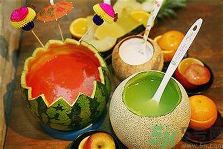 夏季吃什么可以防曬？夏季防曬不可以吃什么？
