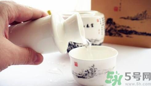 菖蒲酒怎么泡？怎樣自制菖蒲酒？