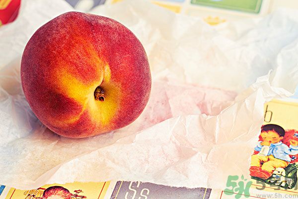 吃了李子能吃桃子嗎？桃子和李子同食好嗎？