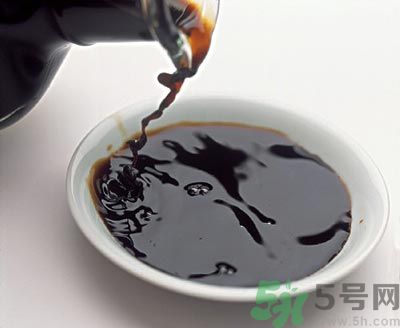 吃粽子可以蘸醋嗎？粽子可以和醋一起吃嗎？