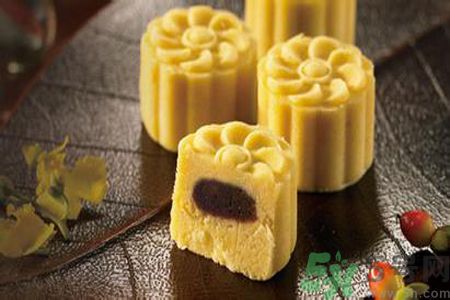 哺乳期可以吃綠豆糕嗎？哺乳期吃綠豆糕對寶寶好嗎？