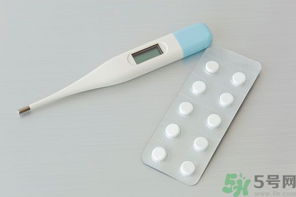吃完感冒藥能喝酒嗎？吃完感冒藥多久可以喝酒？