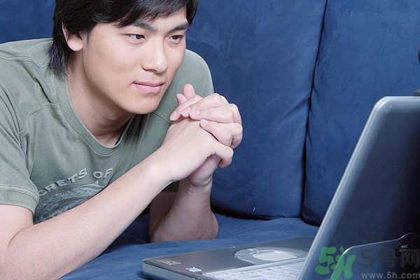 15歲可以用防曬霜嗎？15歲用防曬霜好不好？