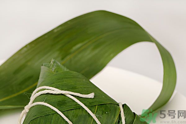 粽子和香蕉能一起吃嗎？粽子和香蕉一起吃好嗎？