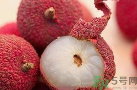 吃荔枝可以喝牛奶嗎？吃完荔枝喝牛奶好不好？