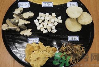 吹空調(diào)關(guān)節(jié)痛怎么辦？夏天吹空調(diào)體內(nèi)濕氣重怎么辦