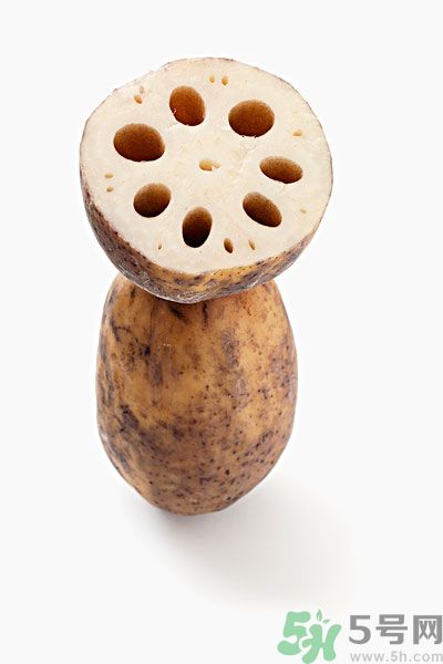 蓮藕里面的泥怎么清理？蓮藕里面的泥巴怎么洗？