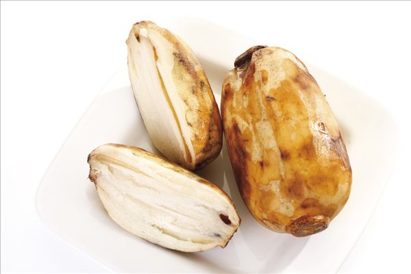 蓮藕里面發(fā)黑能吃嗎？蓮藕發(fā)黑了還能吃嗎？