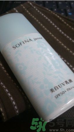 sofina蘇菲娜防曬霜要卸妝嗎？sofina防曬區(qū)別有哪幾種