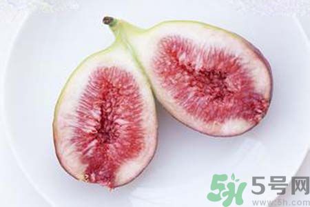 無花果沒熟可以吃嗎？吃了沒熟的無花果會怎樣？
