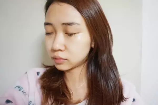 春雨黑盧卡面膜臉正在過敏可以用嗎？臉上過敏能用春雨黑盧卡面膜嗎