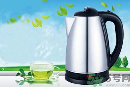 燒水壺水垢怎么去除？怎么去除電熱水壺的水垢？