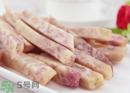 芋頭沒(méi)煮熟能吃嗎?芋頭沒(méi)煮熟吃了會(huì)怎樣