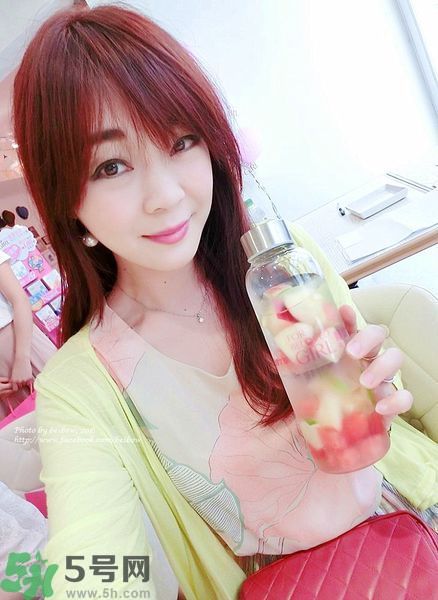 寵愛之名寵愛女孩面膜怎么樣？寵愛女孩礦物云絲面膜好用嗎？