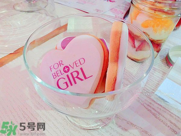 寵愛之名寵愛女孩面膜怎么樣？寵愛女孩礦物云絲面膜好用嗎？