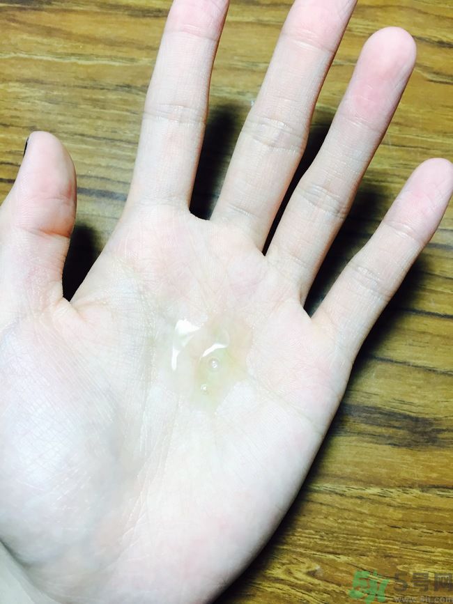 科顏氏藜麥煥膚精華怎么樣？科顏氏藜麥煥膚精華好用嗎