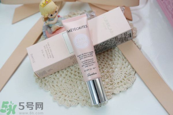 法國嬌蘭幻彩流星亮肌乳怎么使用？法國嬌蘭幻彩流星亮肌乳使用心得