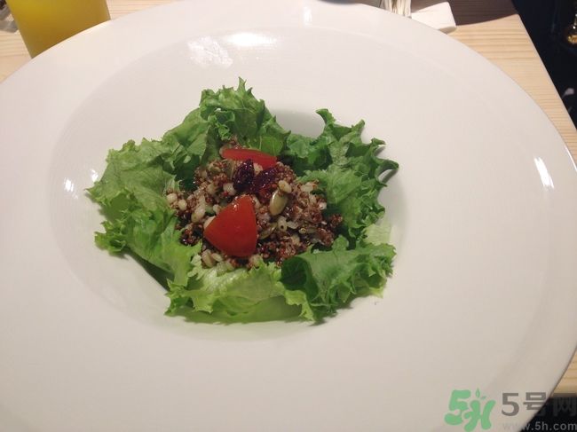 科顏氏藜麥煥膚精華怎么樣？科顏氏藜麥煥膚精華好用嗎